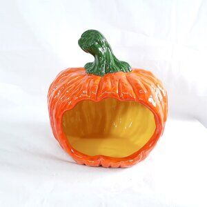 Vintage Ceramic Pumpkin Diorama Display Nowell Mold Ceramic Pumpkin